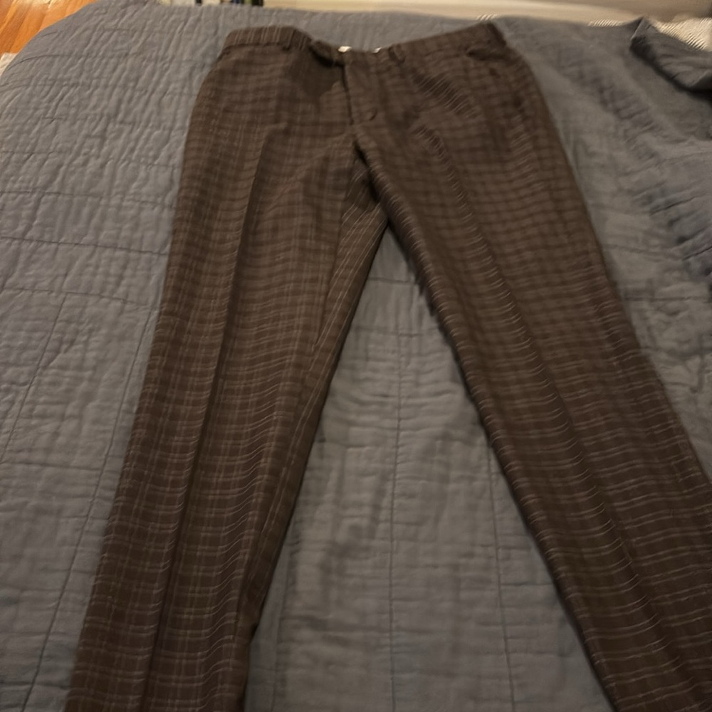 Todd Snyder Sutton (tailored) fit 100% Italian wool dress pants, size 34 x 34 - Picture 5 of 6